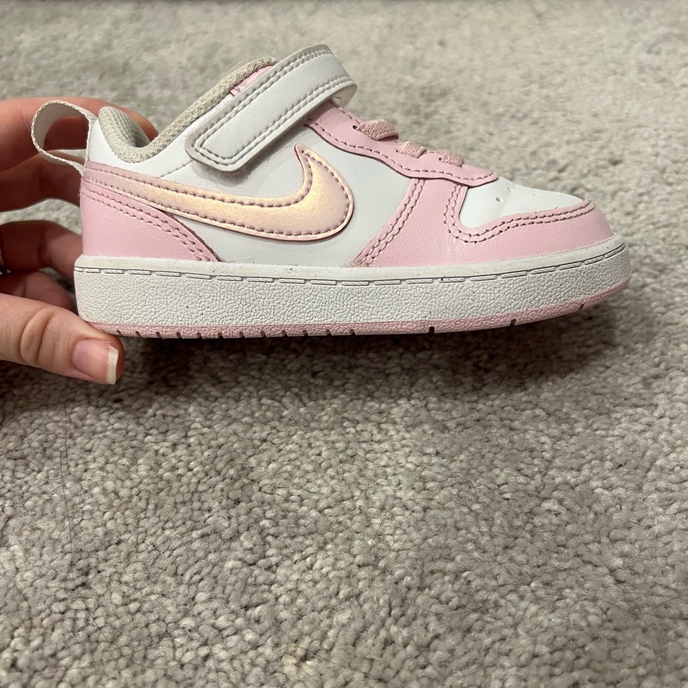 Nike Kids Sneakers Pink and White
